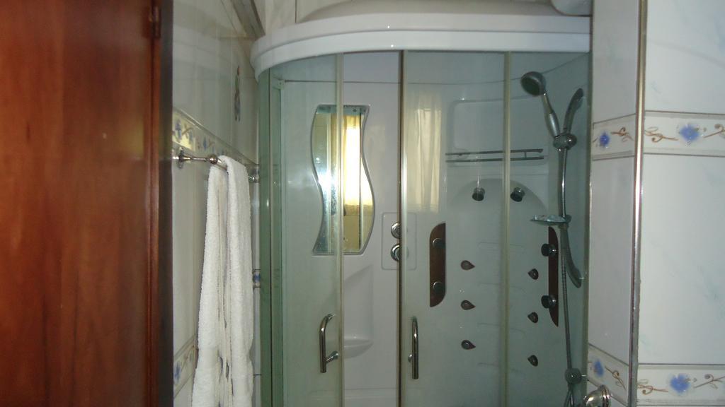 Wadoma Royale Hotel Kumasi Rom bilde