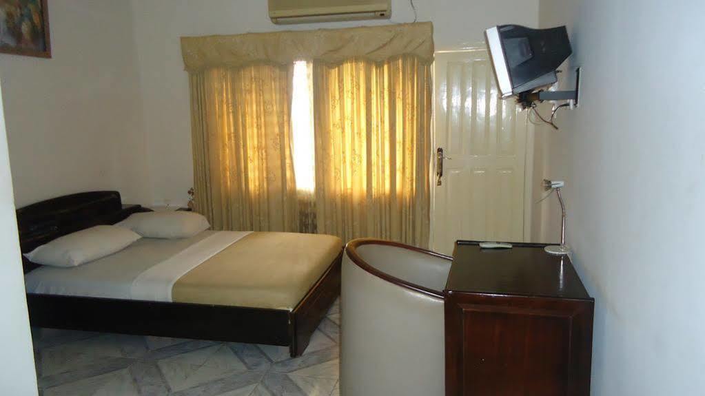 Wadoma Royale Hotel Kumasi Eksteriør bilde